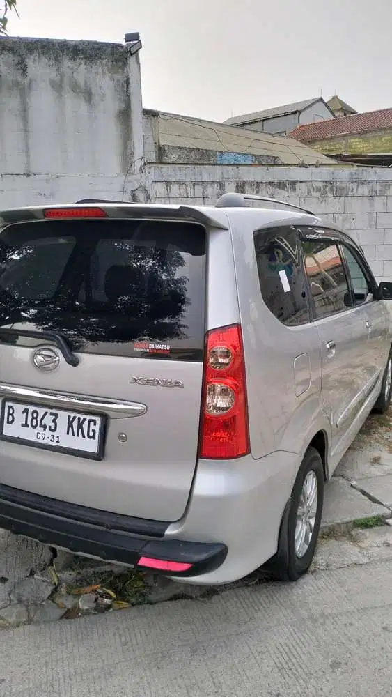 Daihatsu Xenia Li sporty 2011 Bensin