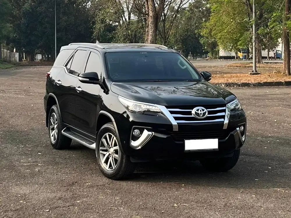 FORTUNER VRZ DIESEL 4X2 AT