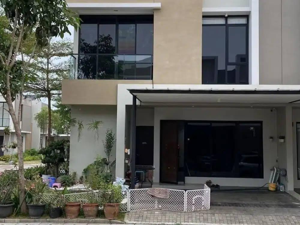 Rumah Hoek Furnished California - Pik 2