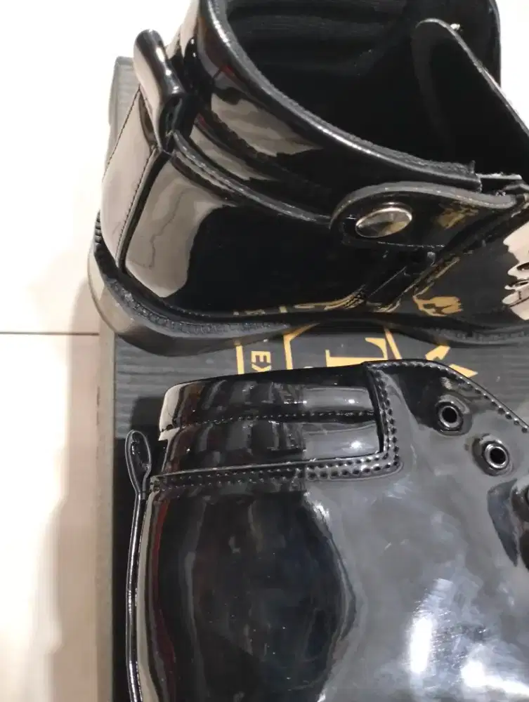 SEPATU PDH EXECUTIVE