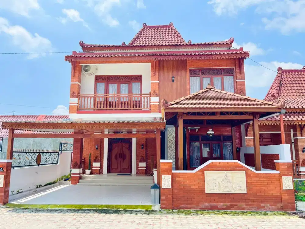 JOGLO 2 LANTAI SEMI HOMESTAY DI SLEMAN TIMUR, SHM PBG!