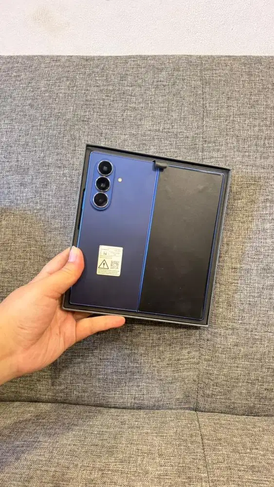 Samsung Z Fold 7 12/256Gb