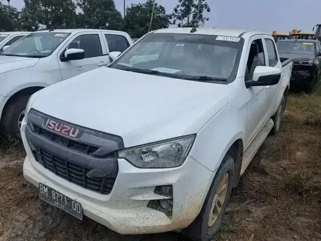 Isuzu D-Max Rodeo 1.9 Double Cabin Solar-MT - 71QD