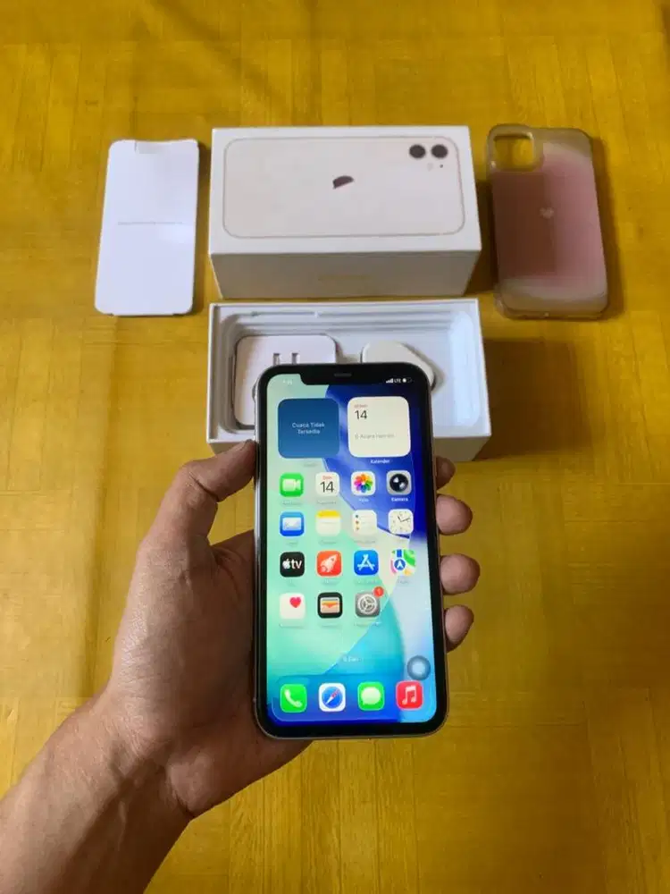 Iphone 11 128GB White Fullset