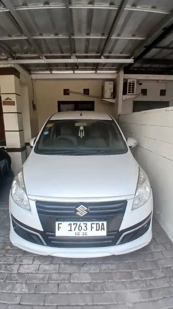 Ertiga GL Sporty 1.4 MT tahun 2015