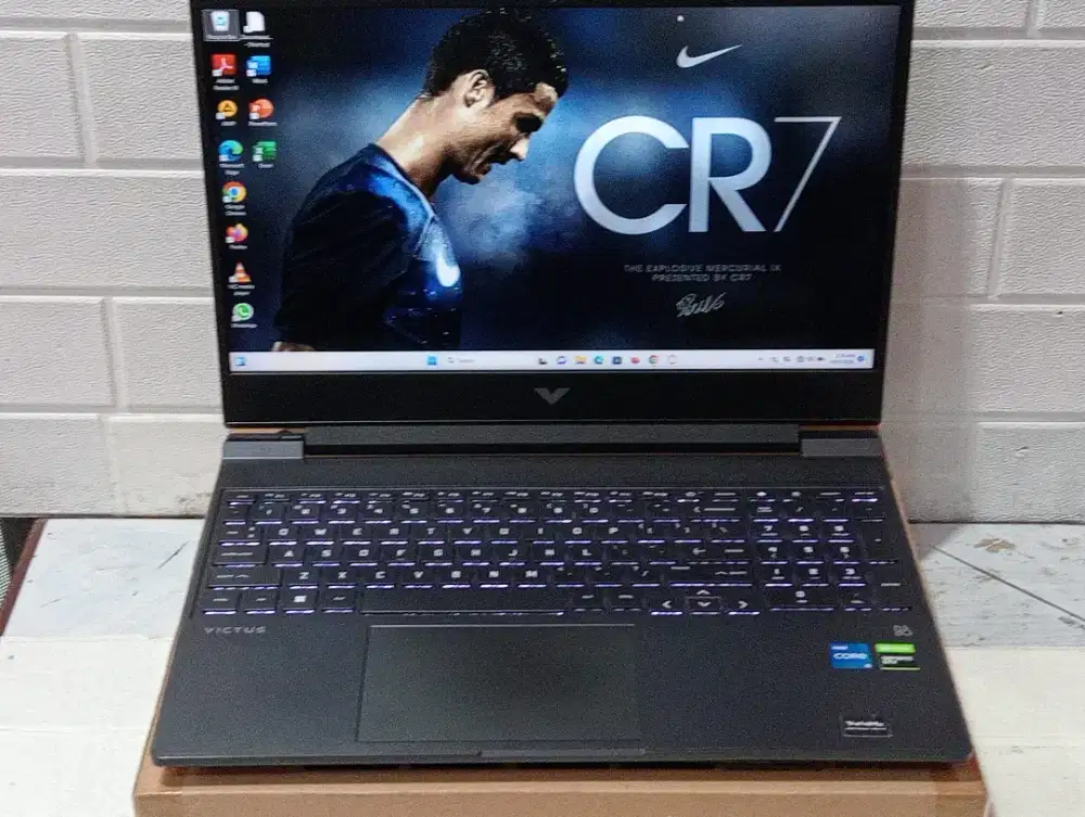 HP VICTUS by HP Gaming 15-fa0xxx 12Th Gen intel core i5-12500H GTX1650