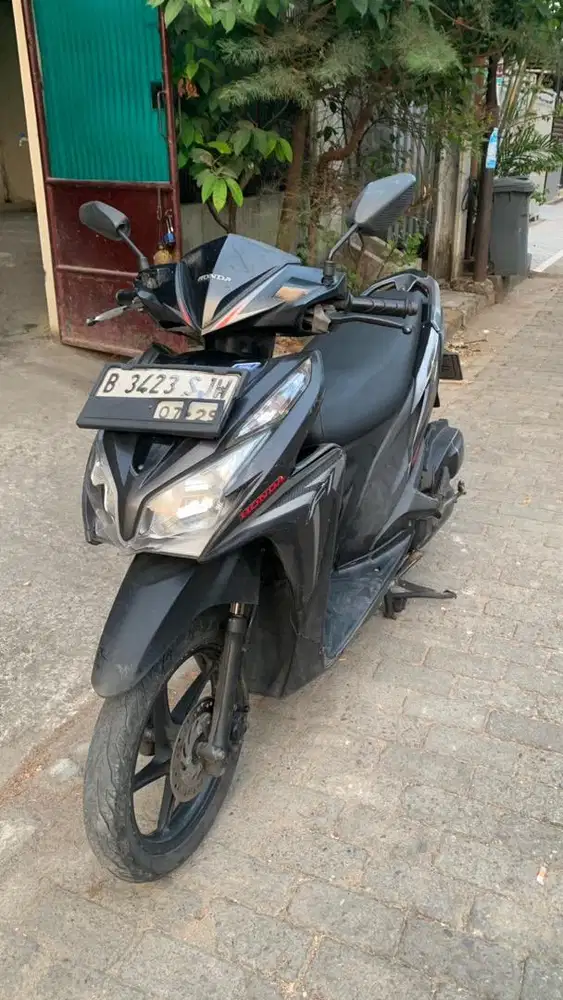 Honda vario 125 kzr old th 2013