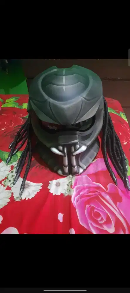 Jual helm predator