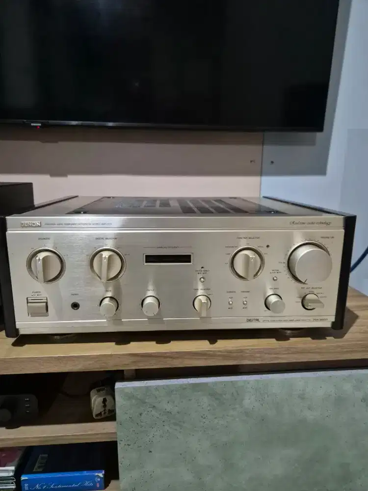 Amplifier Denon PMA 890 DG