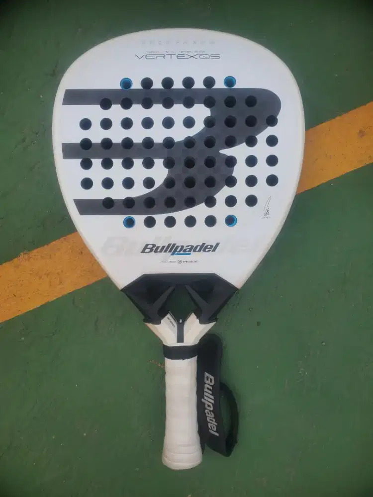 JUAL RAKET PADEL BULLPADEL VERTEX 05 2026 JUAN TELLO