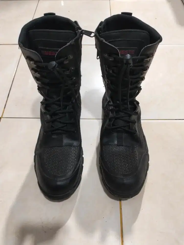 SEPATU PDL RESLETING