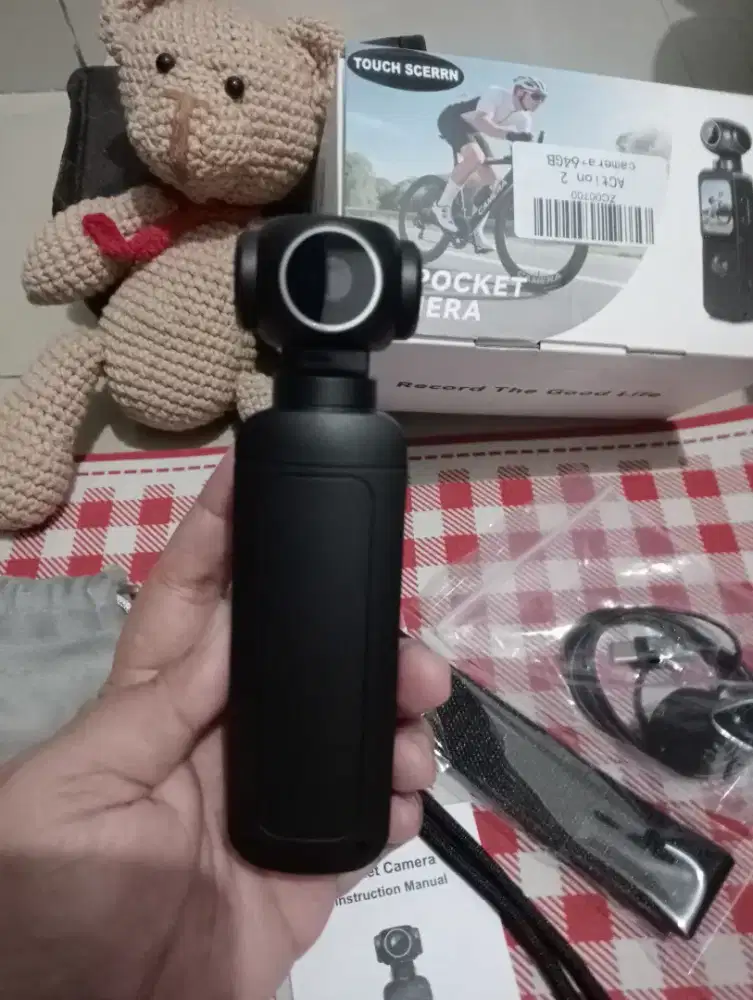 Pocket Camera + Memori 64 GB