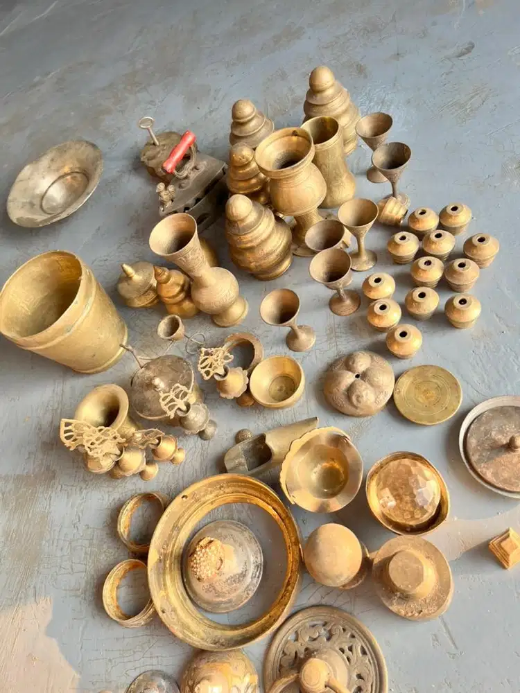 Dijual kuningan borongan barang antik