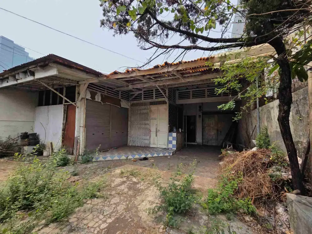 Rumah Tua Hitung Tanah di Jantung  Menteng Jakpus