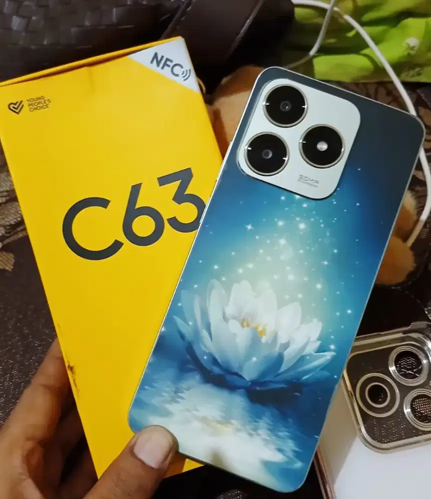 Handphone realme C63 ram 8/128 4G