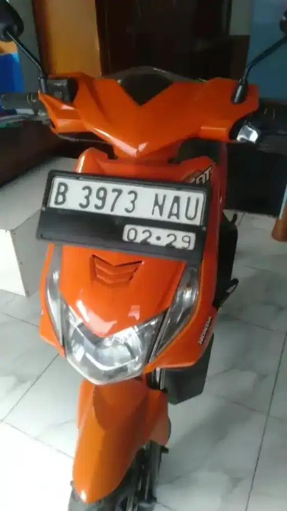 Motor biet karbu tahun 2010