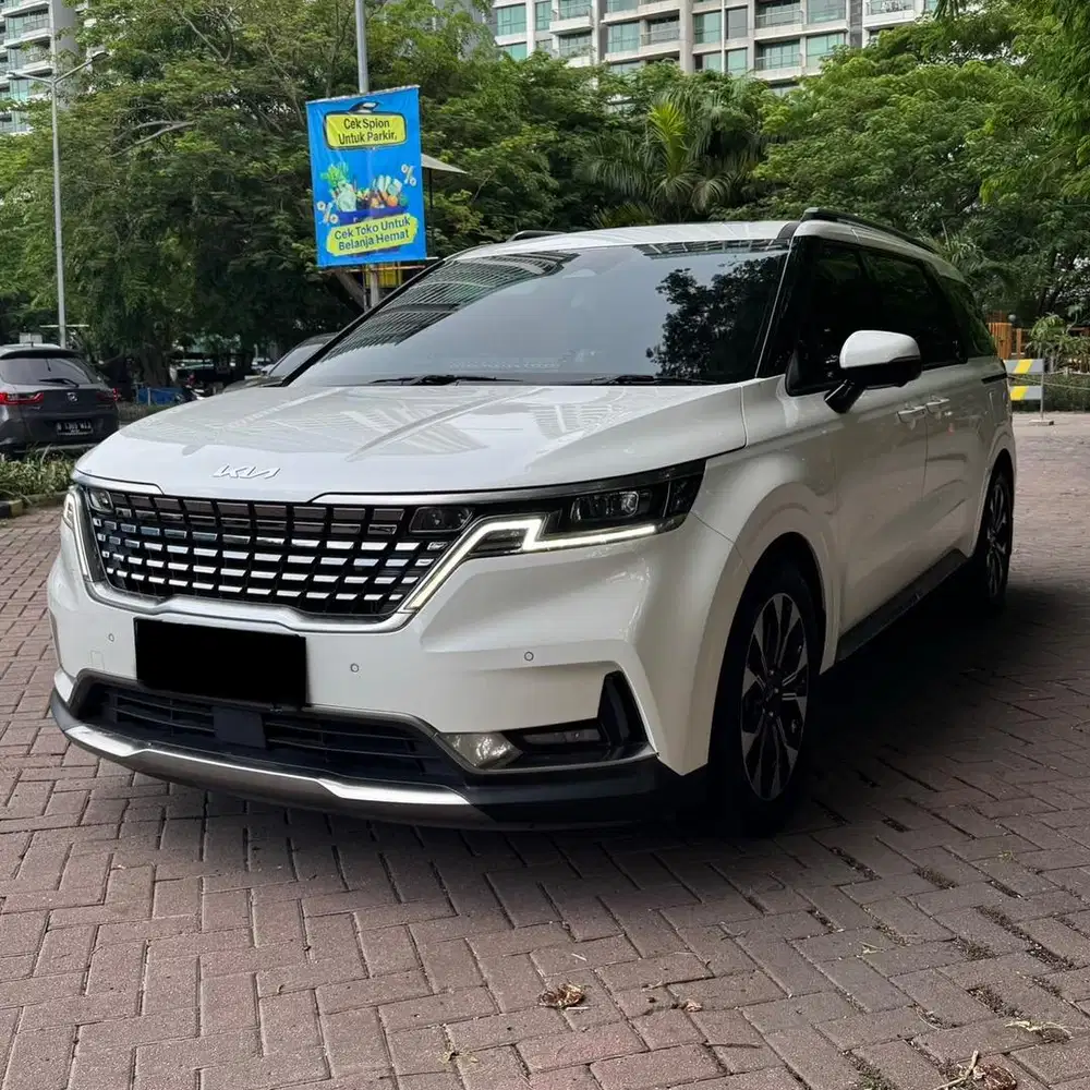 CASH Grand Carnival 11 Seat 2022 Mulus
