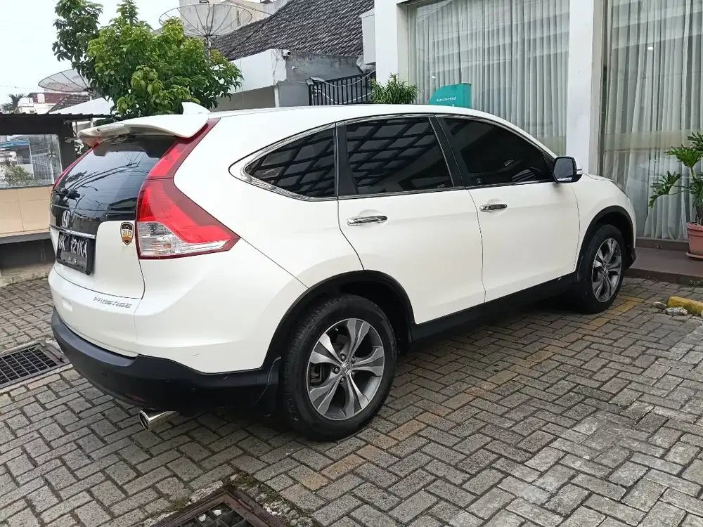 Honda CR-V 2, 4 cc metik tahun 2014 Putih KM 77 ribu