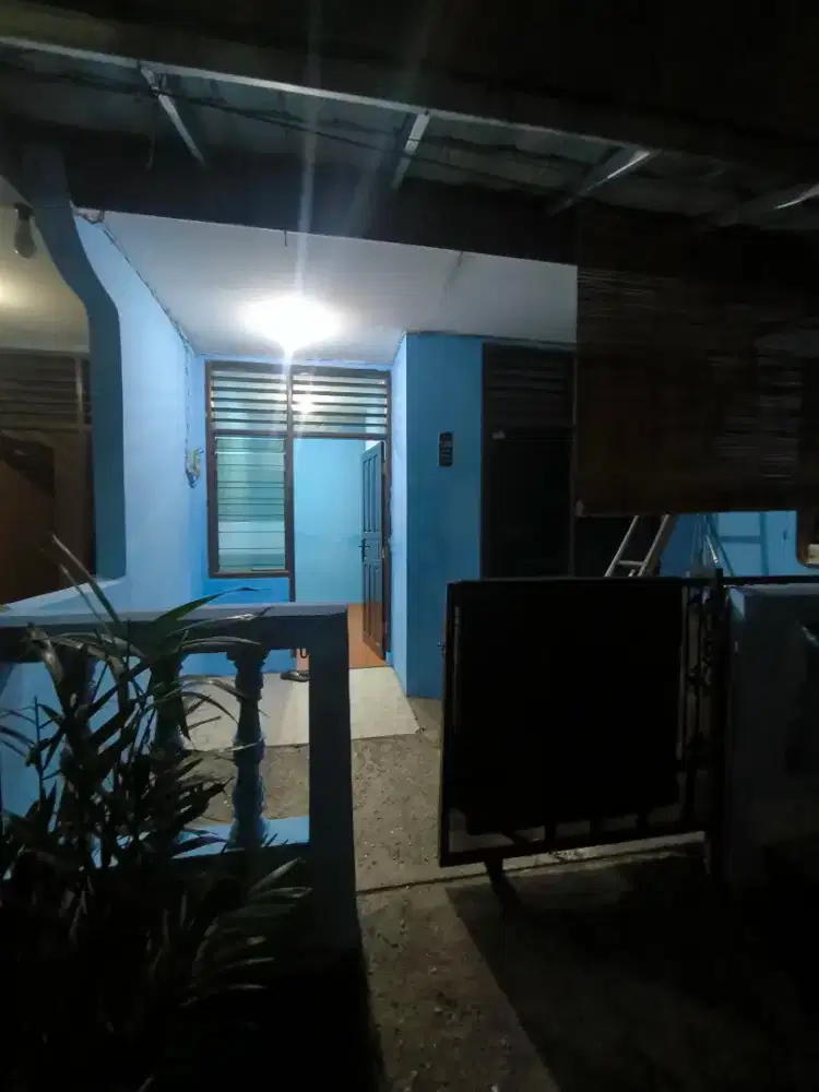 Rumah dikontrakkan dislipi