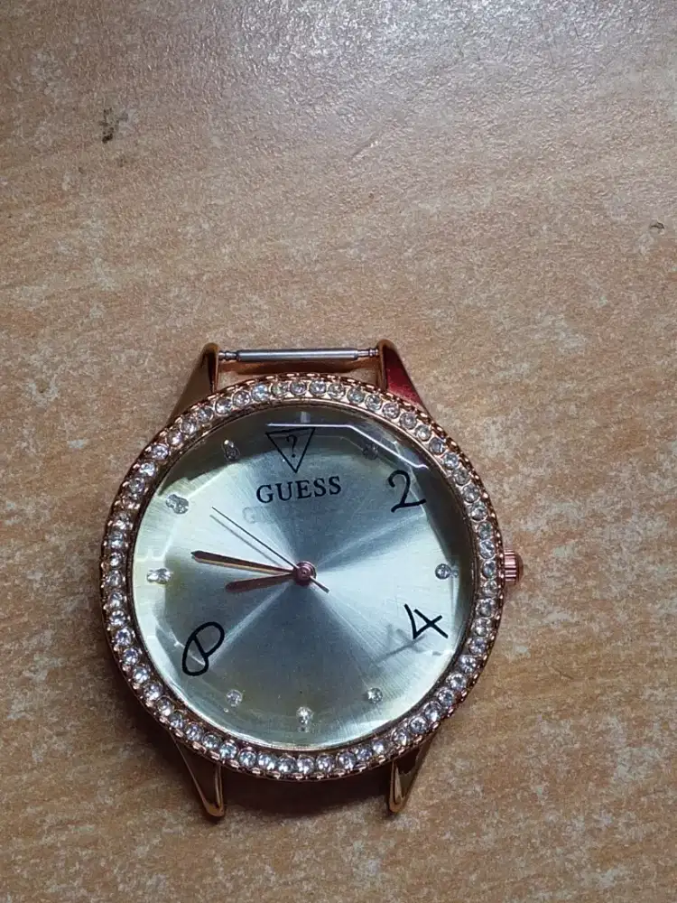 Jam tangan tanpa strap
