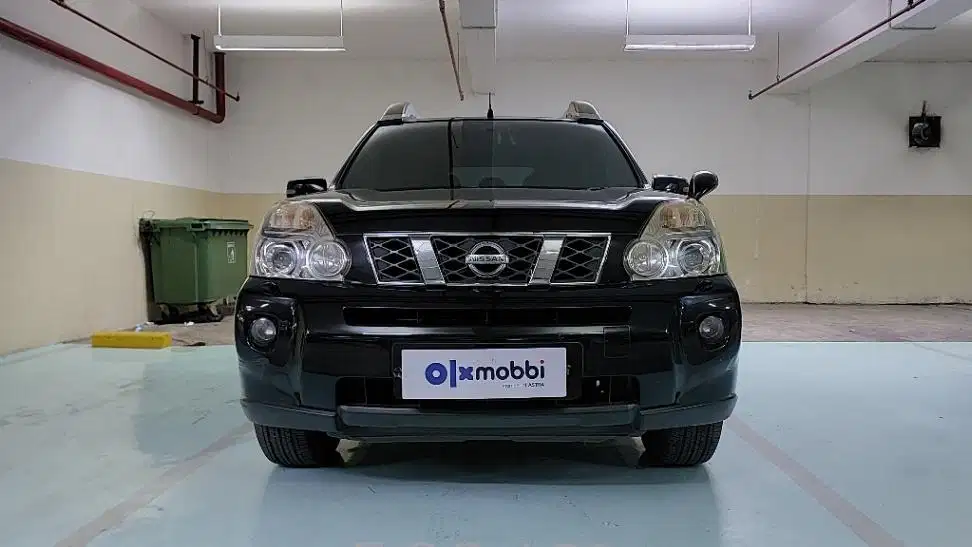 DP MURAH Nissan X-Trail 2.0 CVT Bensin-AT 2011  CZGYB