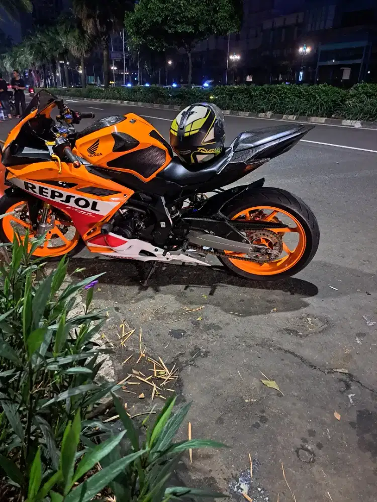 CBR 250 rr Repsol Edition