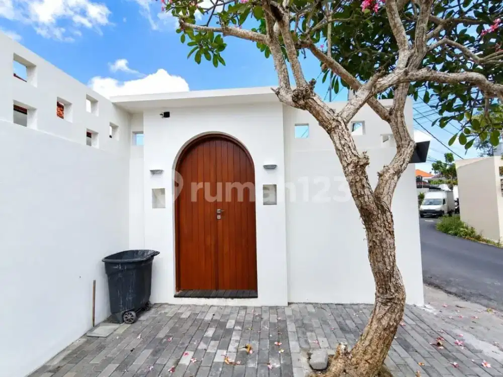 Disewakan Villa 3 Kamar Private Pool di Tibubeneng, Canggu