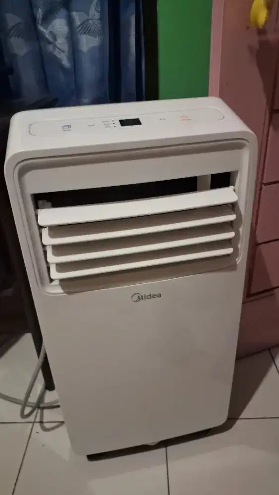 AC portable 1/2 pk media