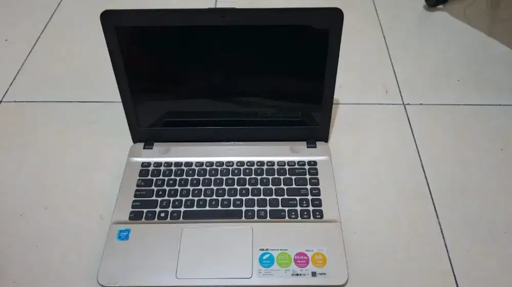 LAPTOP ASUS SECOND MULUS LENGKAP BISA NEGO