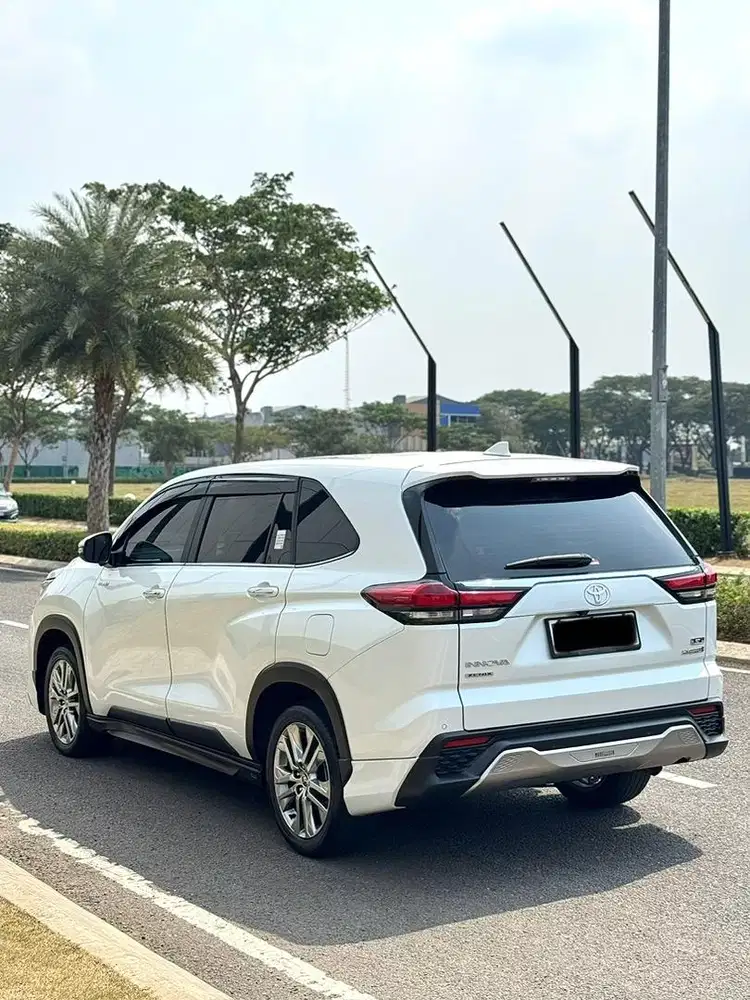 KM 30RB ASLI! Toyota Innova Zenix Q Hybrid Modellista A/T 2022