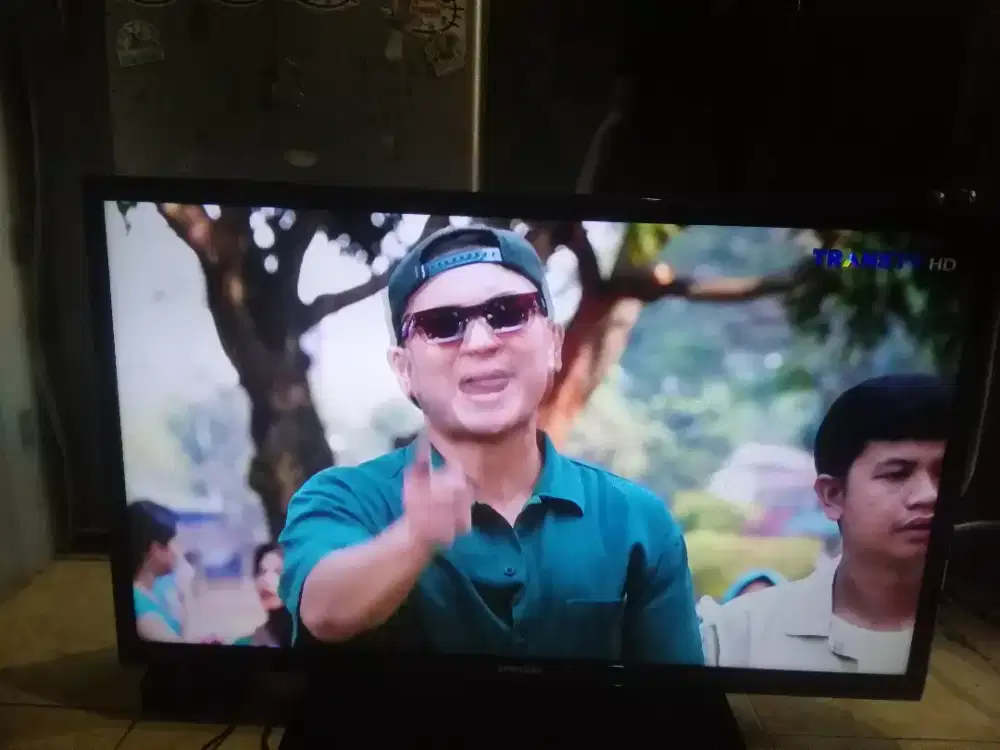 Murah... LED Tv SAMSUNG 32 Bagus Segel Plus Bonus STB DIGITAL