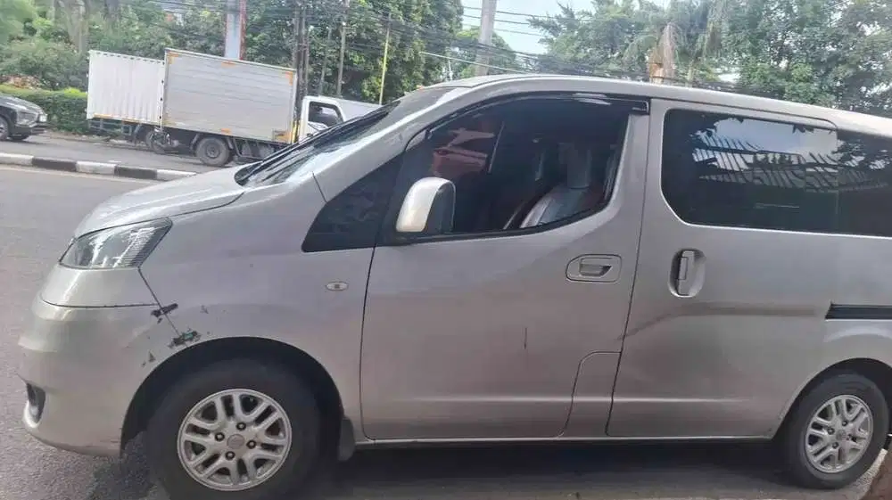 Nissan Evalia 2013 Bensin
