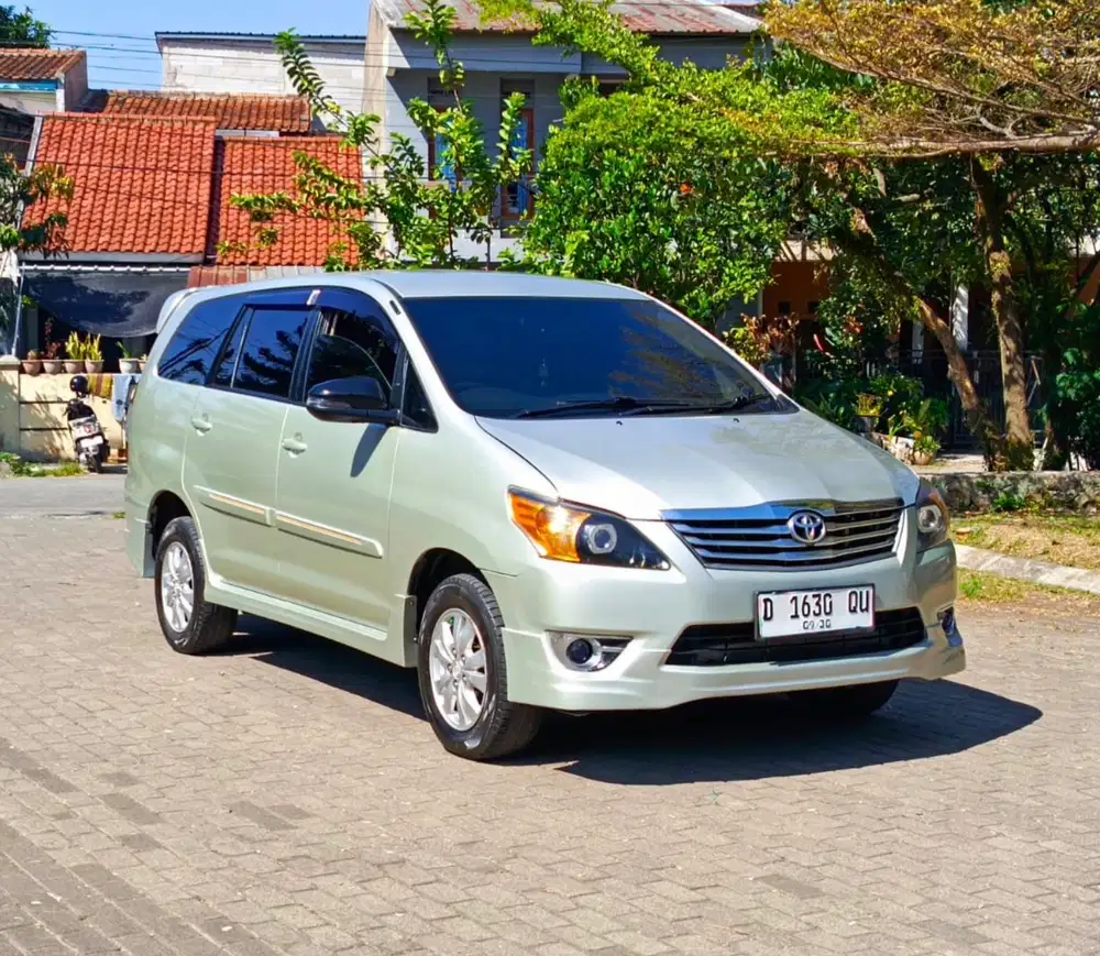 Innova G Manual 2012 DP 10Jt