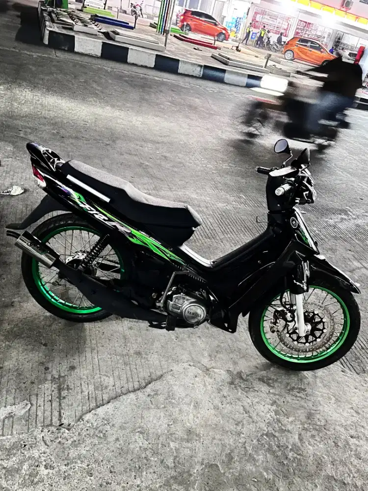 Fizr 2004 full clutch