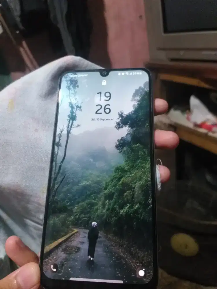 Di jual cepat bu samsung a30 dan a10