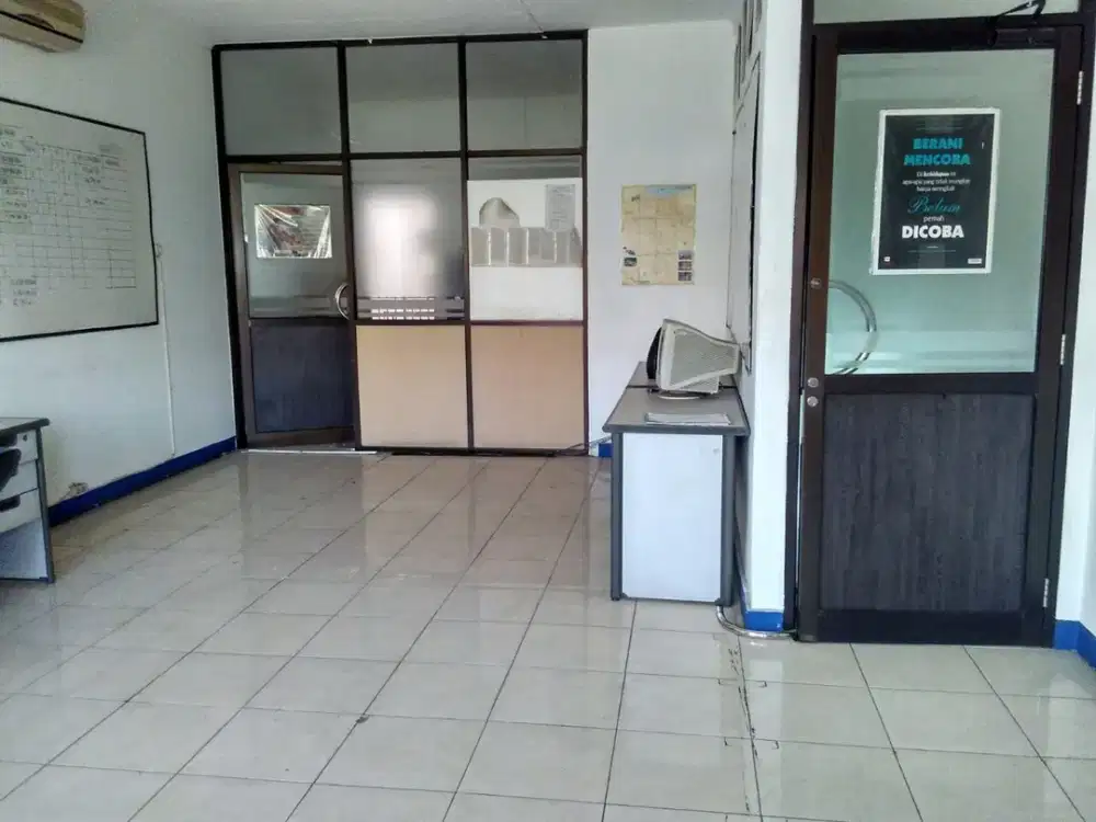 DIJUAL HARGA MIRING RUKO 2,5 LANTAI DI BULEVAR HIJAU HARAPAN INDAH BEKASI