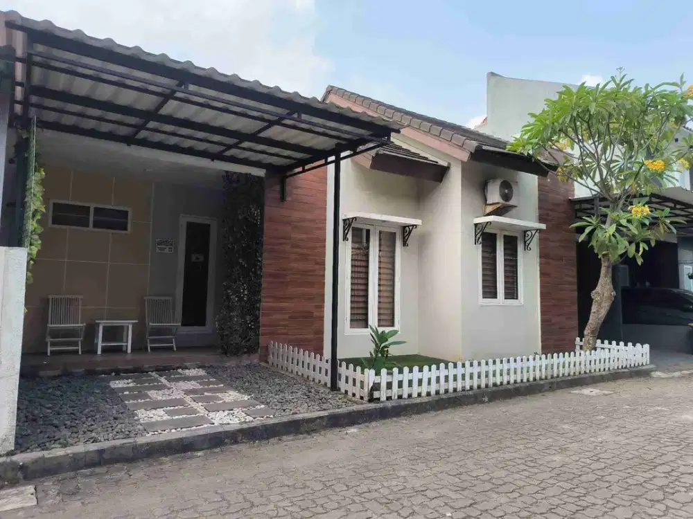 Rumah 2 M-an dicirendeu