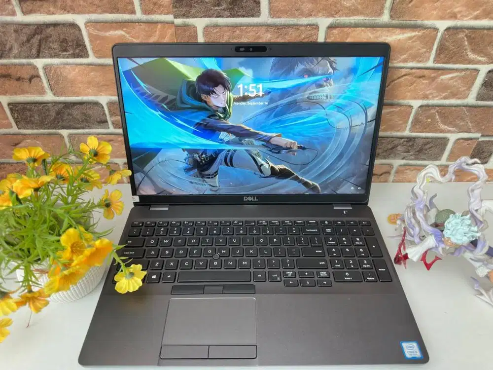 Laptop Dual VGA Dell Precision 3541 Core i5 gen 9 VGA Nvdia Quadro 4Gb