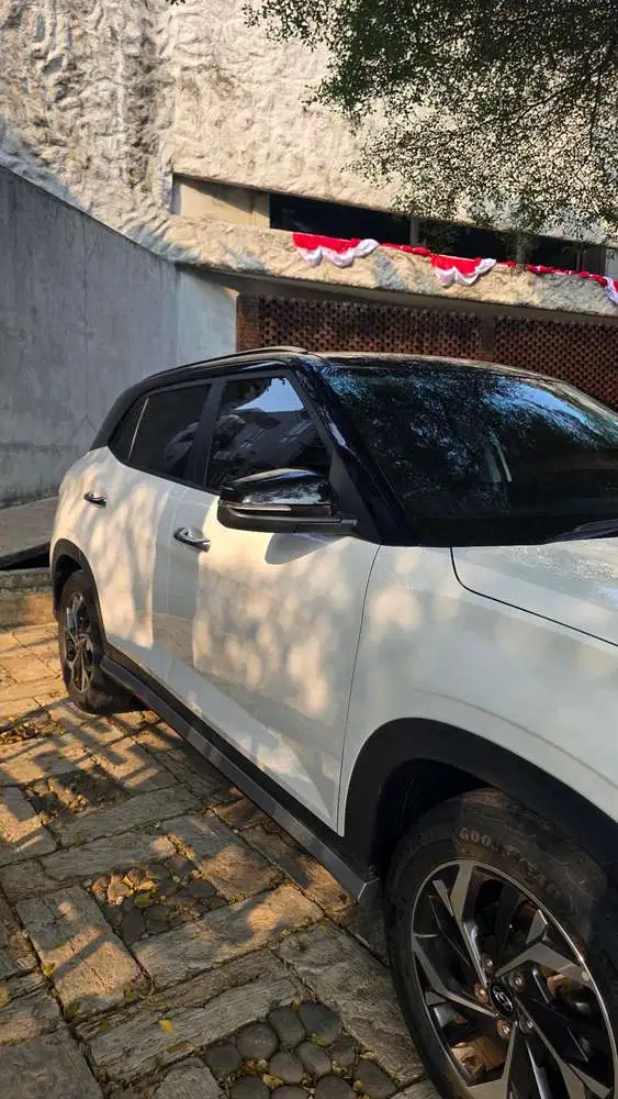 Hyundai Creta Prime 1.5 AT 2022 White Two Tone Pajak Panjang