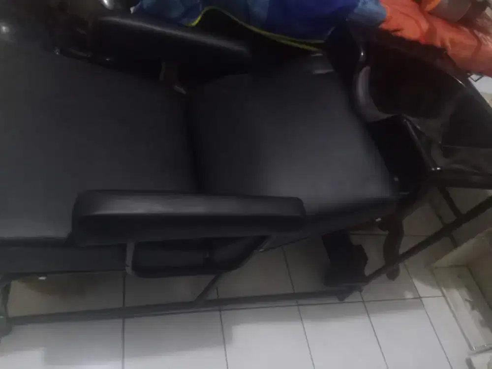 Kursi keramas salon