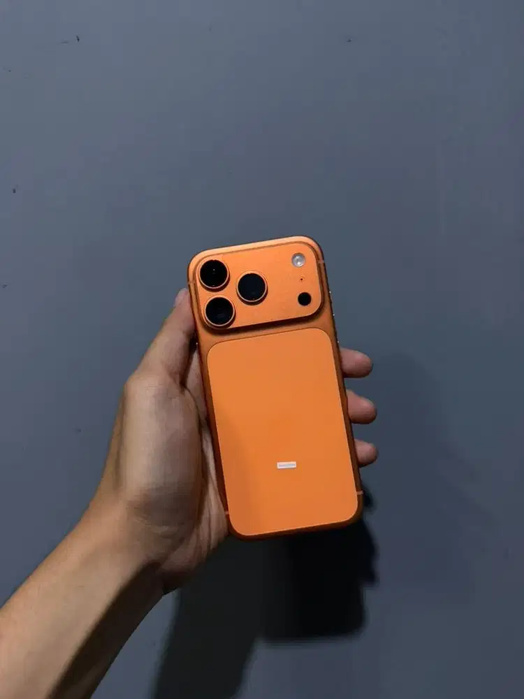 Iphone 17 pro 256 like new