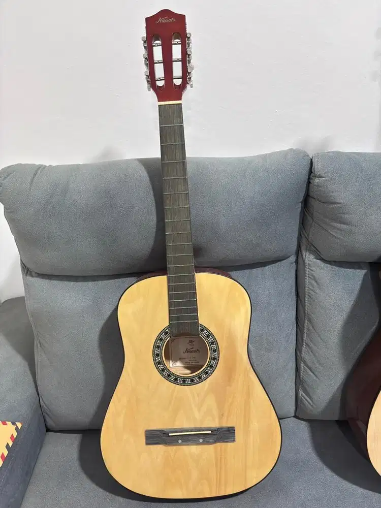 Dijual Gitar Kapok Klasik