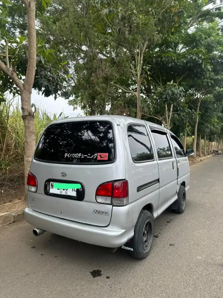 Espass ZL 2004 istimewa