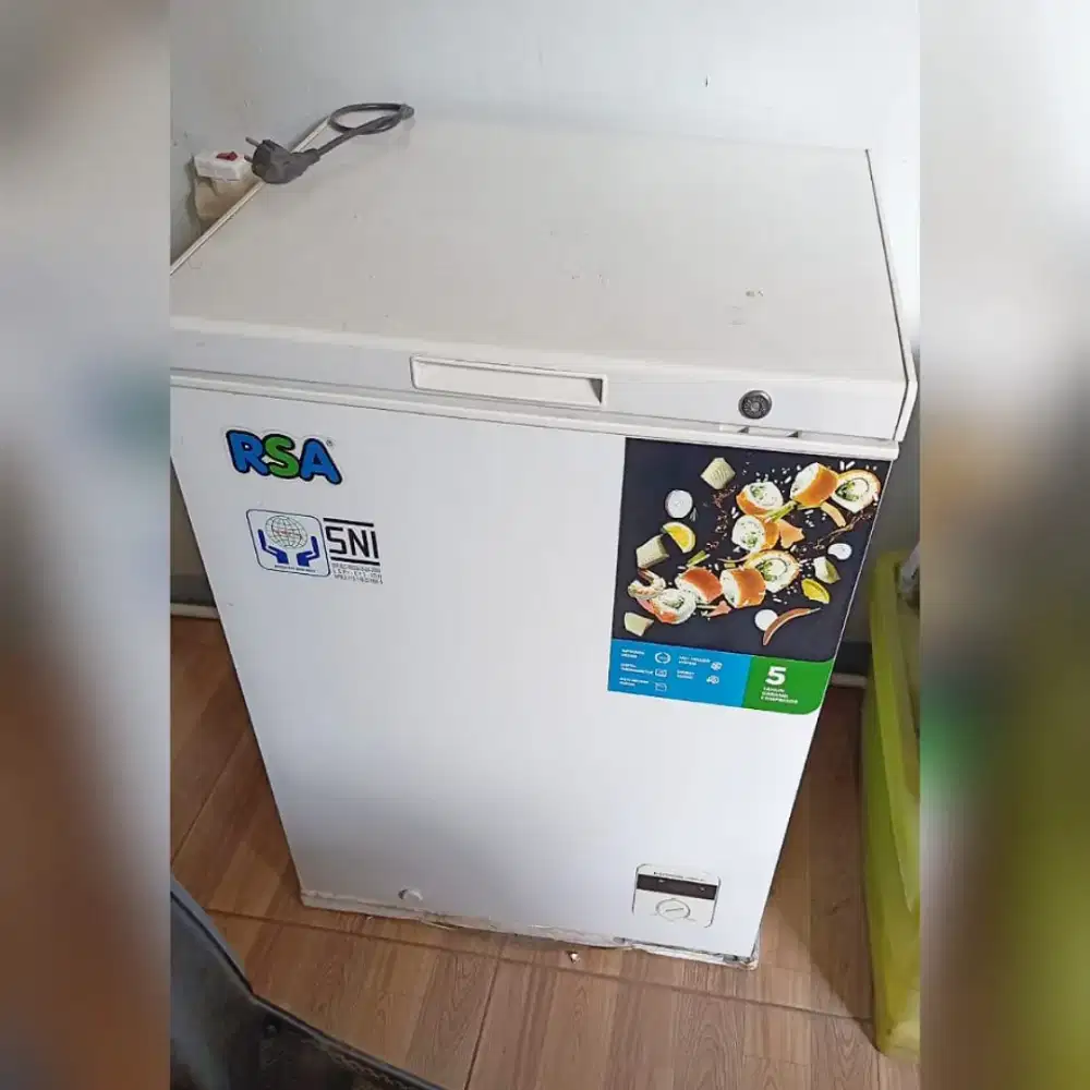 RSA Chest Freezer Normal Dingin Beku Gress Istimewa Like New Kardusan