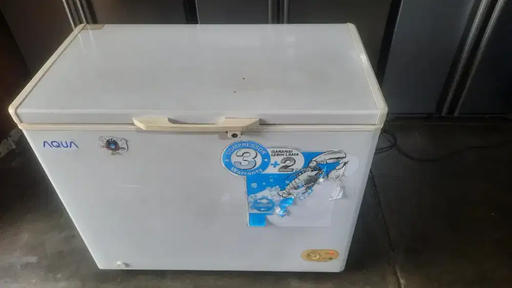 Frezzer box aqua 250 liter