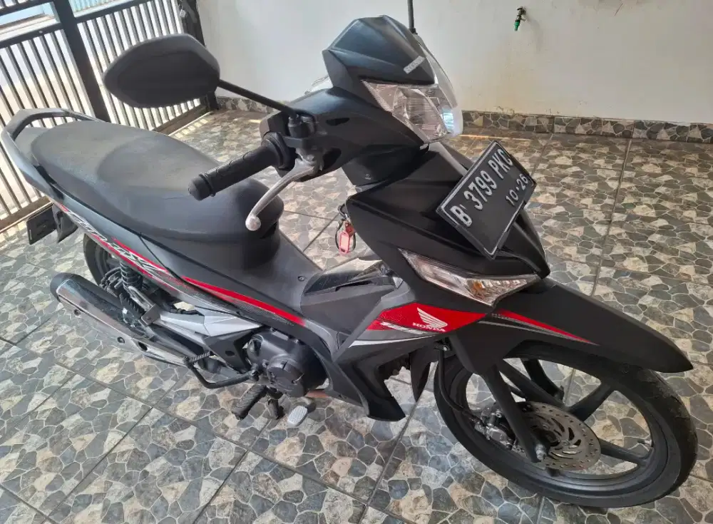 Pajak 10/2026 DKI km44rb, honda supra x 125 R CW DD charger 2021 mulus