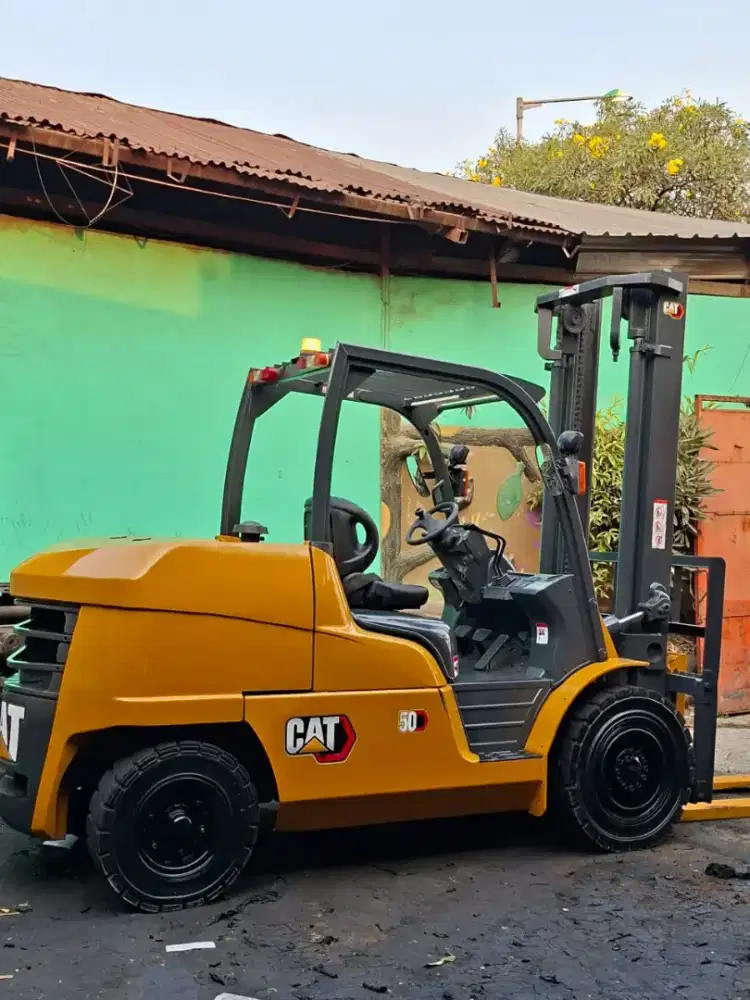 Forklift Caterpillar 5 Ton,4 Meter,Matic,S6S,Ban SingleTahun 2022