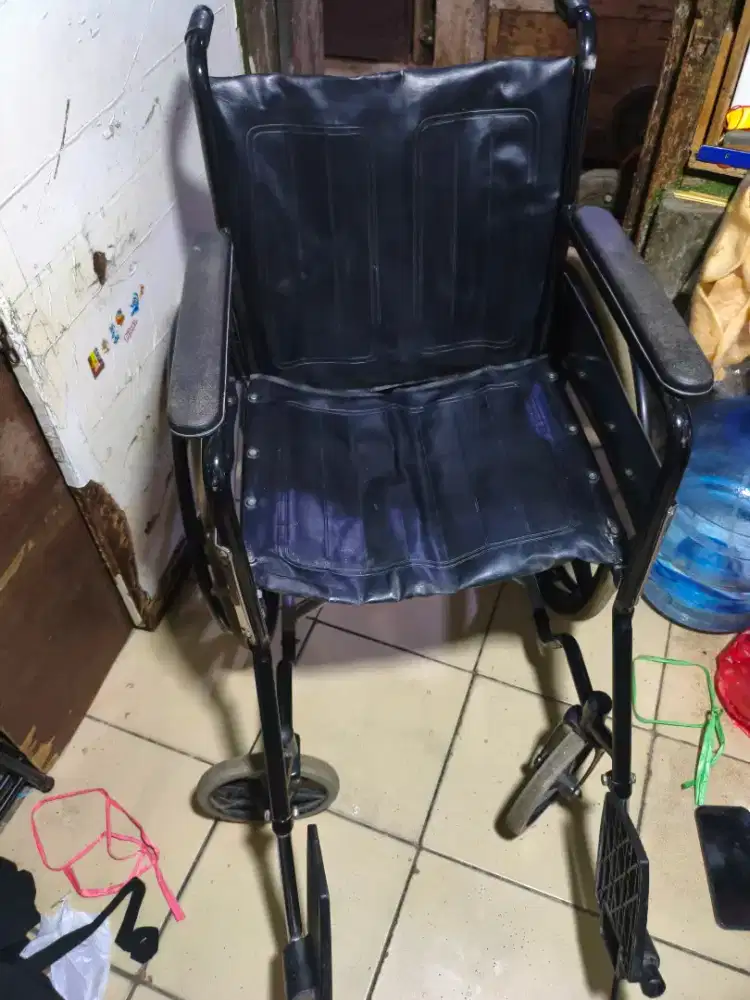 Kursi Roda second