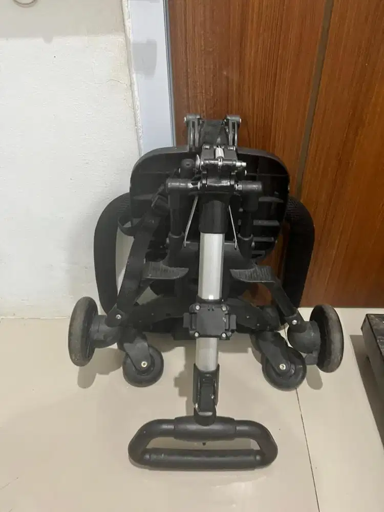 stroller lipat duduk