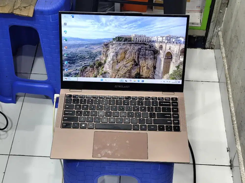 Laptop teclast f7 air Intel celeron n4120 ram 8 gb ssd 256 gb